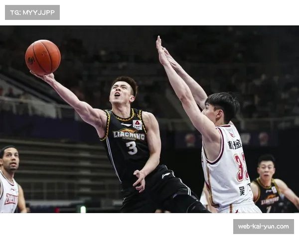 三分球取代内线强攻成主流 防守半径扩大重塑防守哲学